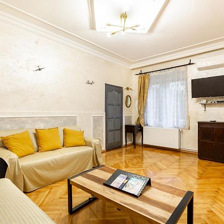 Apartament Mari&Emi Flat In Corvin Budapeszt Zewnętrze zdjęcie