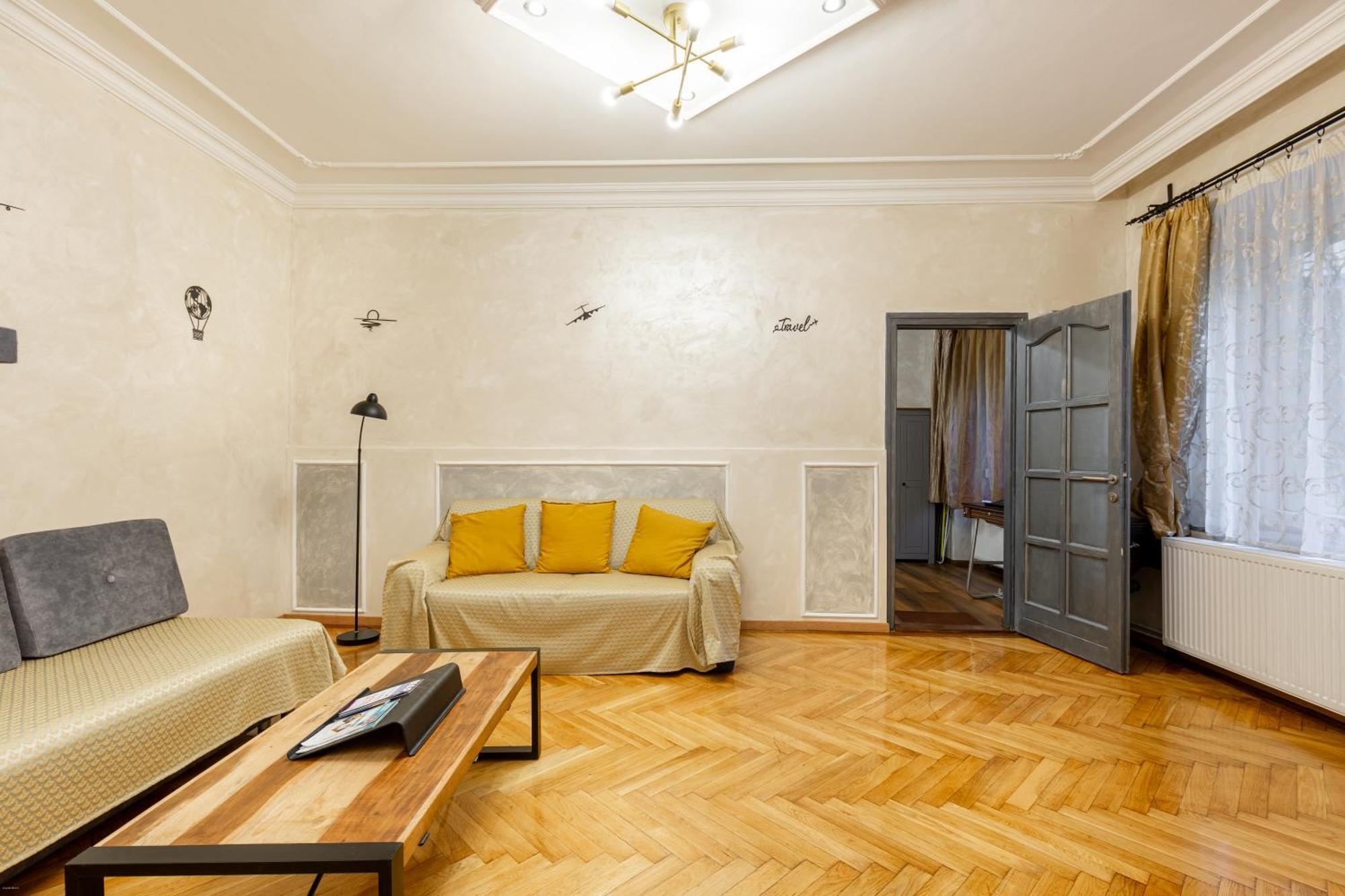 Apartament Mari&Emi Flat In Corvin Budapeszt Zewnętrze zdjęcie