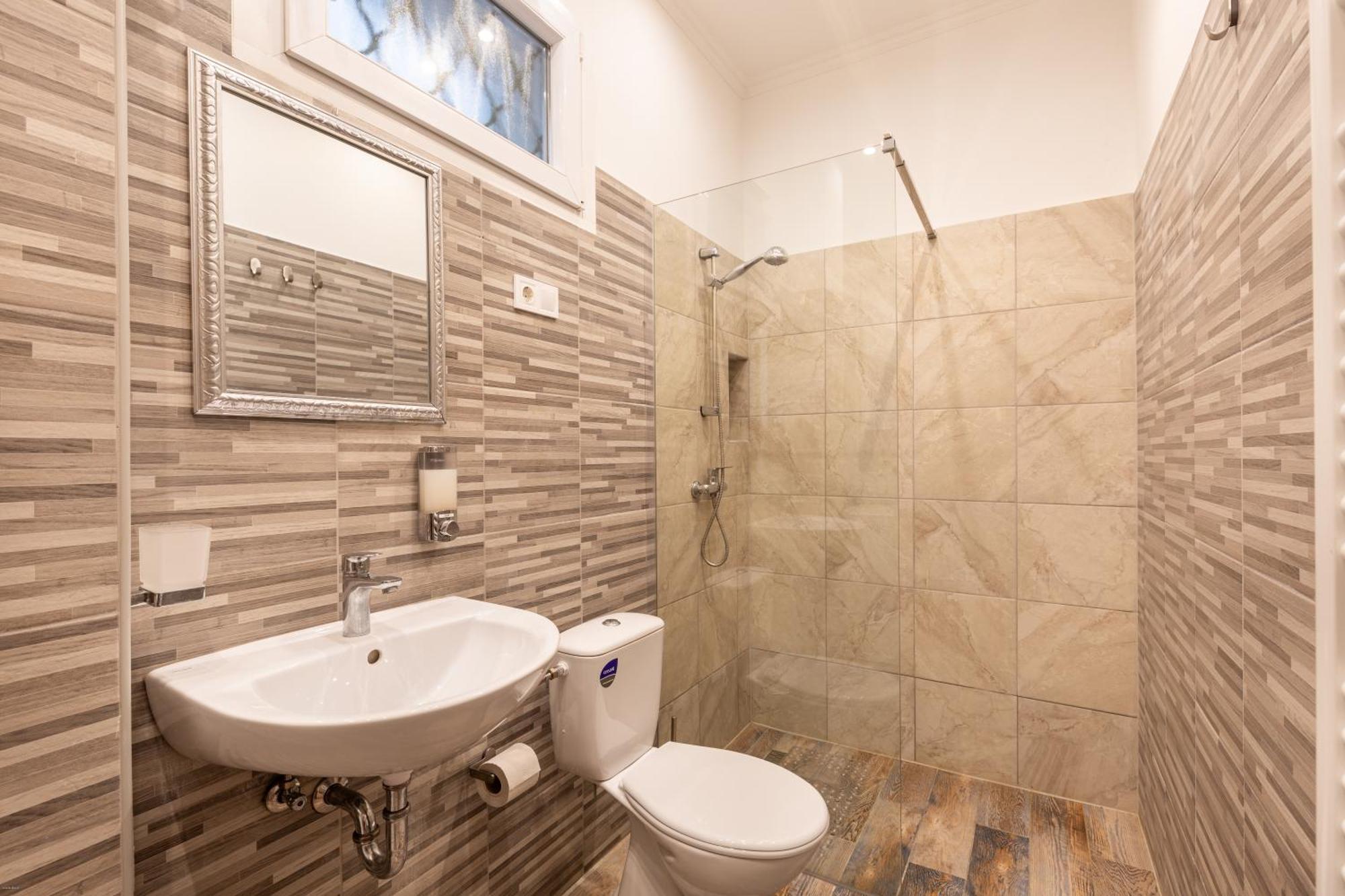 Apartament Mari&Emi Flat In Corvin Budapeszt Zewnętrze zdjęcie